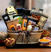 Gourmet Nut & Sausage Gift Basket